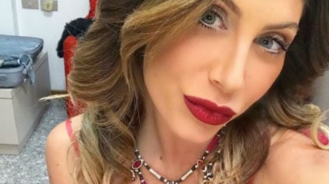 Gf Vip, Paola gelosa di Ivana per Luca: "Guarda caso ora si è lasciata"