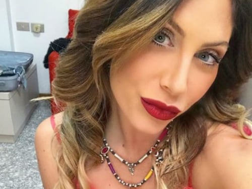 Gf Vip, Paola gelosa di Ivana per Luca: "Guarda caso ora si è lasciata"
