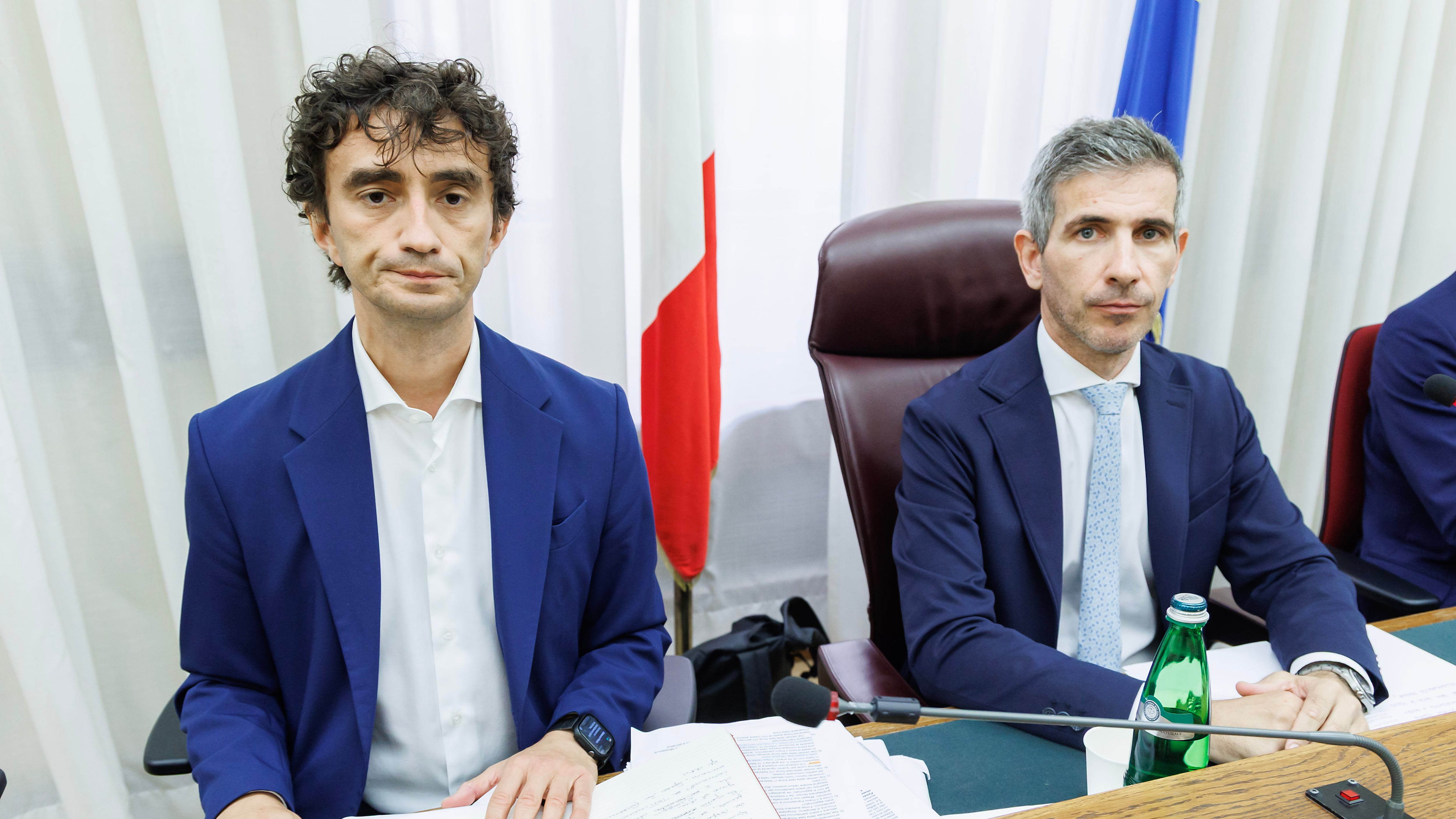 Covid, la verità di Bignami in audizione: "Disponibilità di mascherine limitata ma l’Italia donò tonnellate alla Cina"