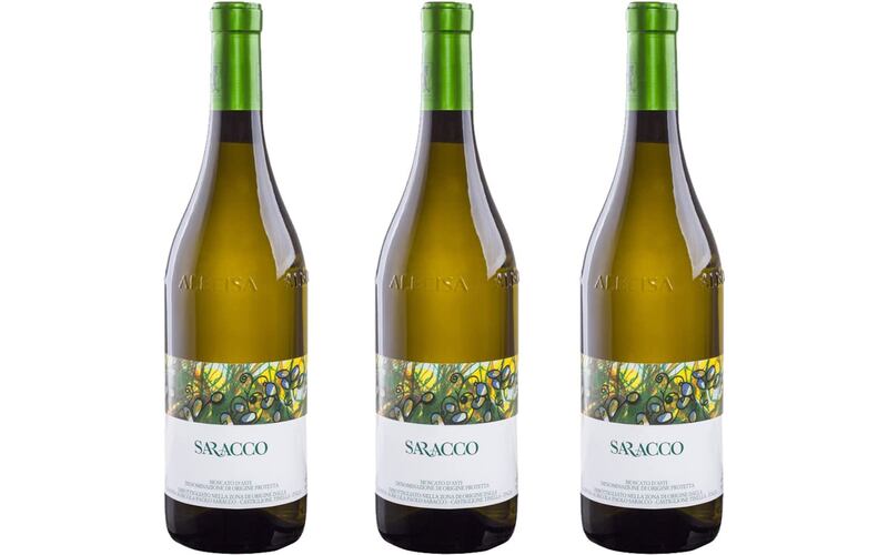 Moscato bianco Saracco, vino dolce frizzante