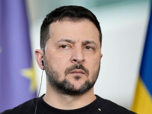 I russi conquistano altri cinque villaggi. "L'esercito ucraino è vicino al collasso"