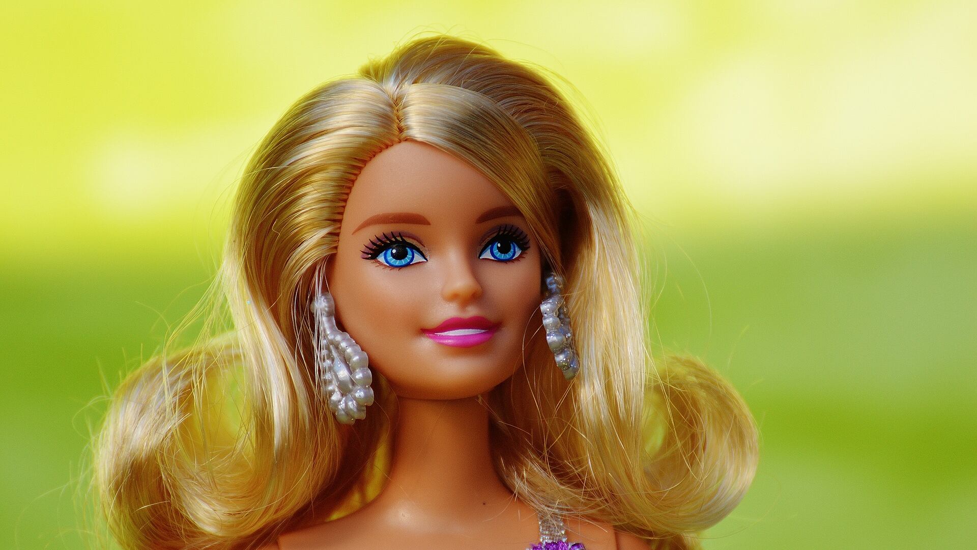 "Manca una Barbie asiatica". Bufera liberal sulle bambole inclusive