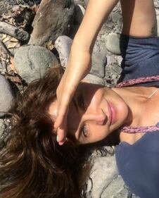 Helena Christensen: lato b perfetto a 48 anni 22