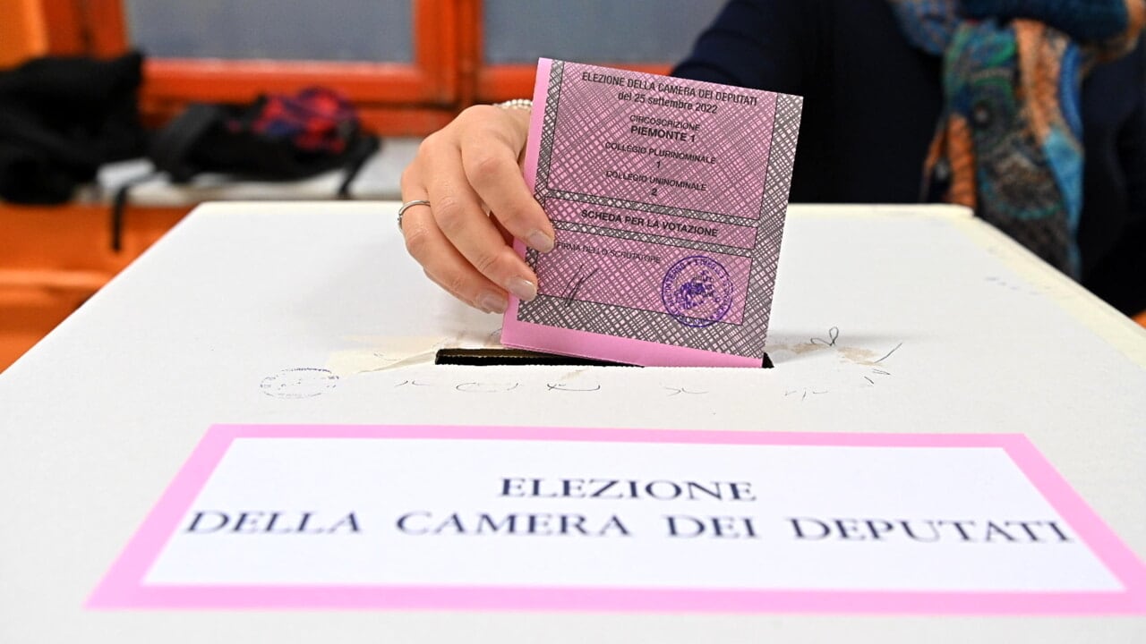 I conteggi e la Lamorgese in tilt: ecco cosa ha sbagliato