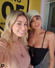 Cristina Buccino sexy in barca 4