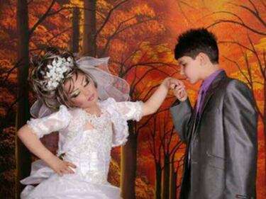 Le foto del baby matrimonio: 10 anni lei, 14 lui 5