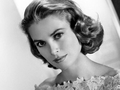 La Vita in Diretta sotto accusa, piovono critiche per il paragone tra Grace Kelly e Chiara Ferragni