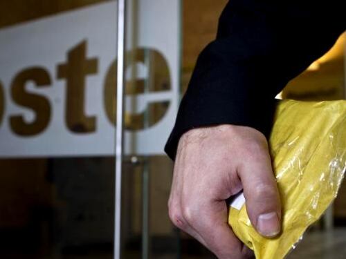 Per non chiudere gli sportelli le Poste si alleano coi Comuni