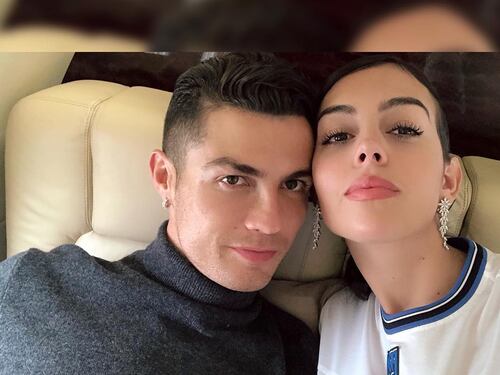 Coronavirus, Georgina Rodriguez: "In questi momenti difficili serve la fede"