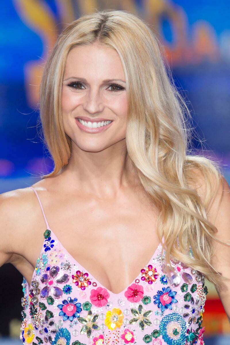 Michelle Hunziker e Aurora Ramazzotti, sexy mamma e figlia della tv 11