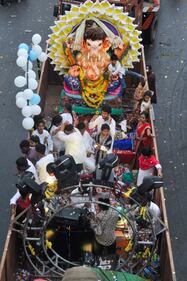 India, le celebrazioni del Ganesh Chaturthi festival 12