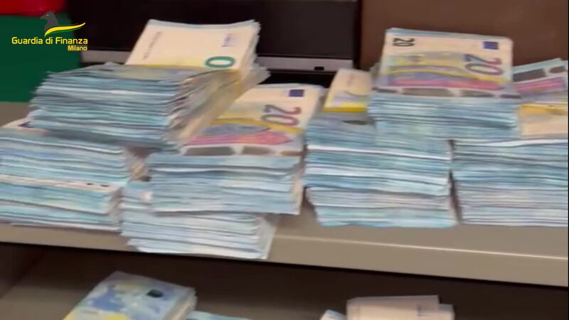 Il tesoretto nel caveau scovato dal cane finanziere 2