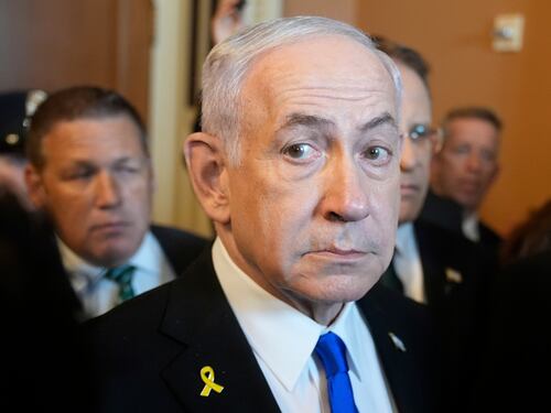 "Sta male", saltano le udienze. Cosa è successo a Netanyahu