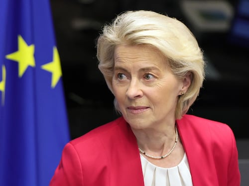 Adesso Bruxelles prepara il muro contro le auto ibride cinesi
