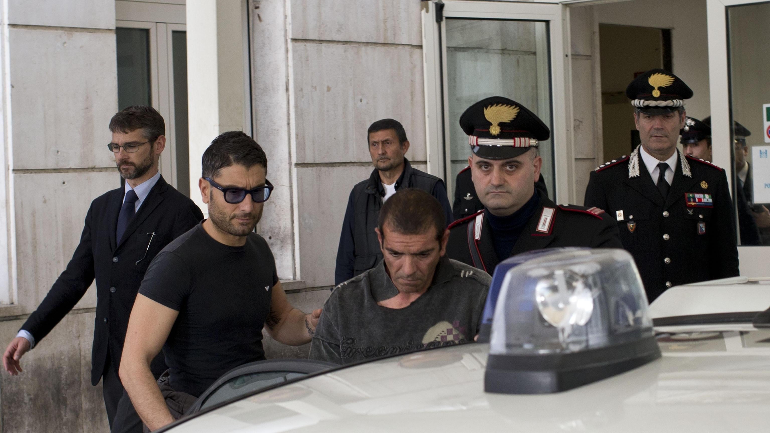 Sparatoria davanti a Palazzo Chigi: feriti due carabinieri