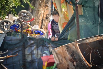 Il Parco Sud trasformato dai rom in una discarica 8