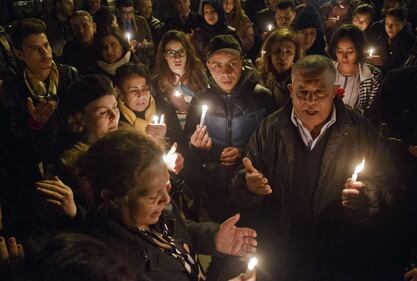 Veglia a Tunisi dopo gli attentati 1