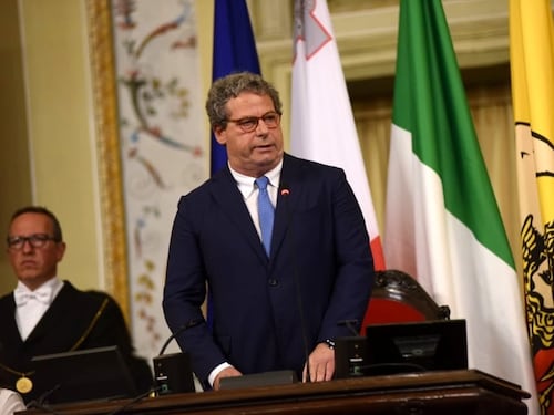 "Auto blu per fini privati". Miccichè indagato per truffa e peculato