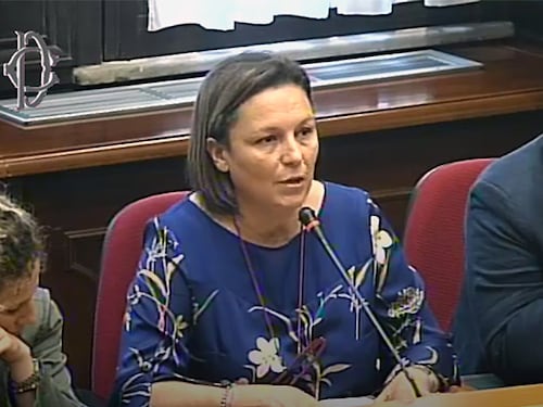 La deputata senza volto dice addio ai grillini. "Traditi i nostri ideali"