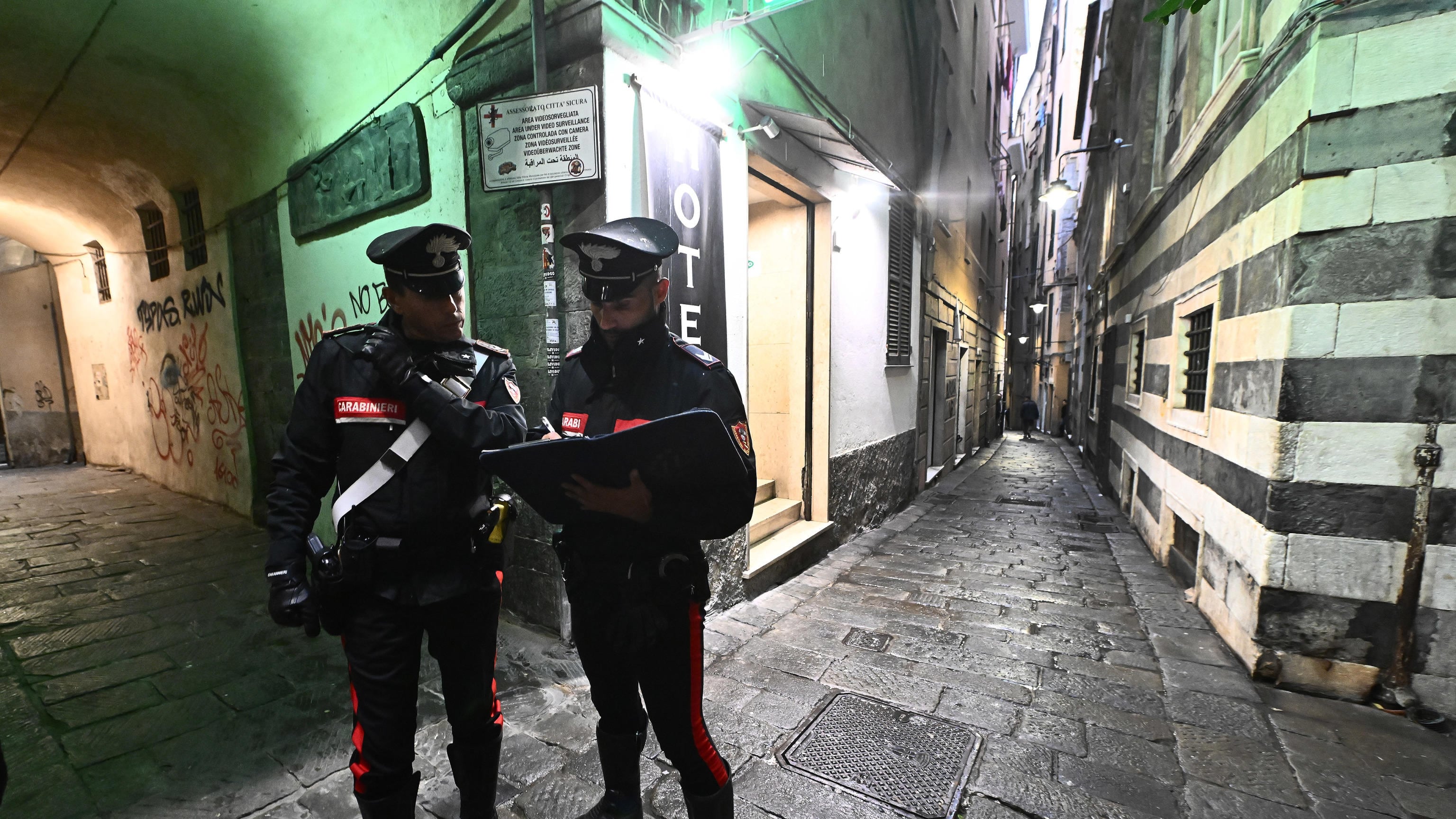 Ucciso da una freccia, il killer: "Ho perso la testa, volevo dormire"