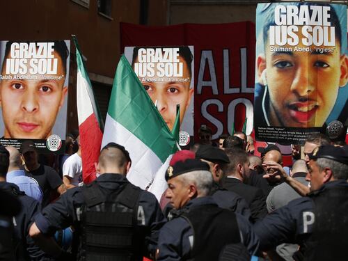 La manifestazione di CasaPound contro lo ius soli