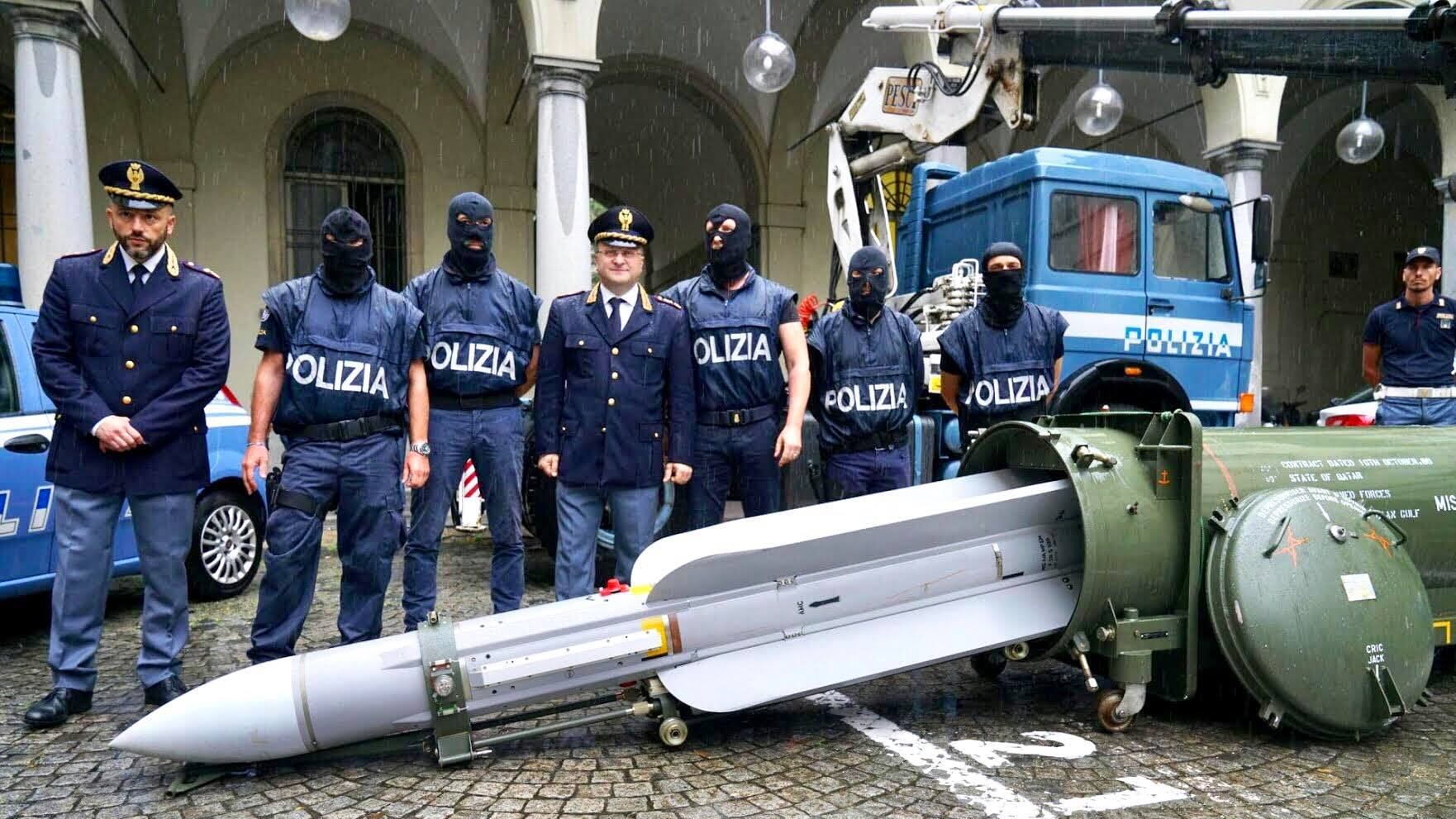 Missile per uccidere Salvini, il gip: "Pezzo d'arredamento"