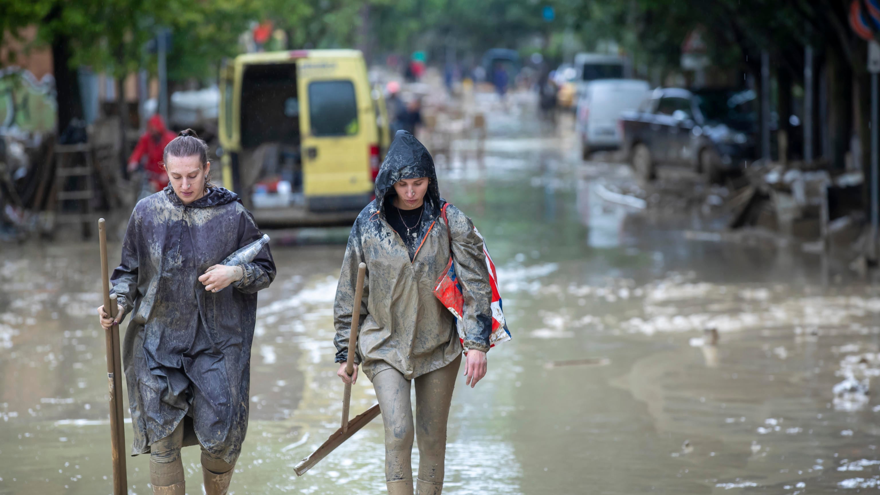 "Comuni esclusi dagli aiuti". Cortocircuito rosso sull'emergenza alluvione