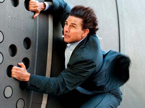 Mission impossible, Tom Cruise, gli incidenti e gli stunt più pericolosi della sua carriera