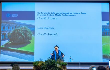 L'omaggio della laurea Honoris Causa a Ornella Vanoni 11