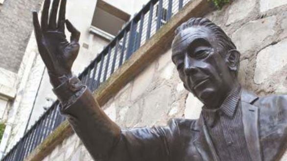 Aymé, il fantastico amico di Céline che rifiutò l'Accademia per deridere i miti di ieri e di oggi