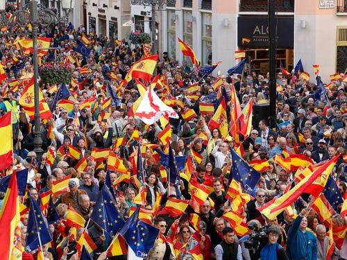 Due milioni in piazza e l'odio contro Sánchez: "L'amnistia è un golpe"