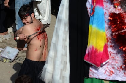 Ashura: la festa delle flagellazioni sciite 9