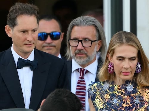 Da Bezos agli Elkann: a Venezia, anche le élite globali si inchinano al genio di Leonardo