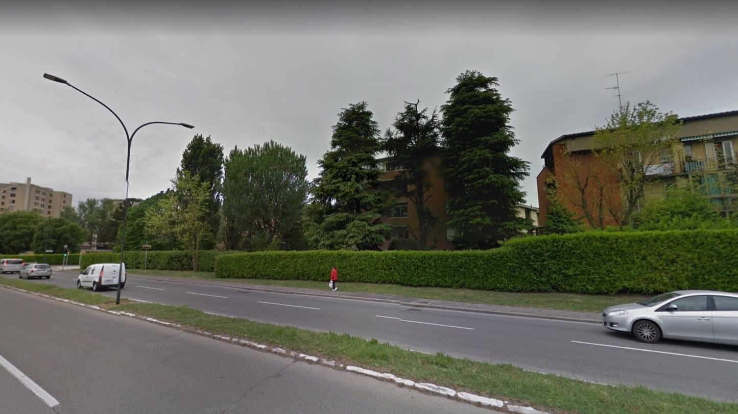Bologna, la scambia per prostituta e la violenta: maliano in carcere