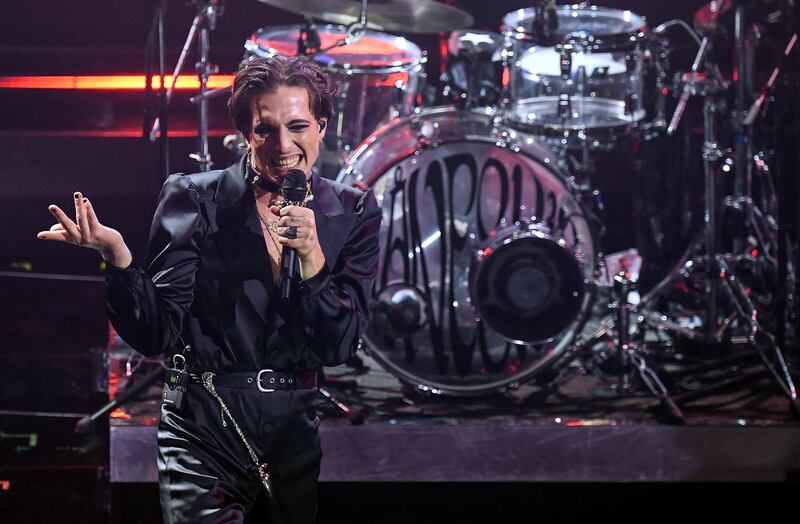 I Maneskin dominano la prima del Festival tra rock e lacrime 4