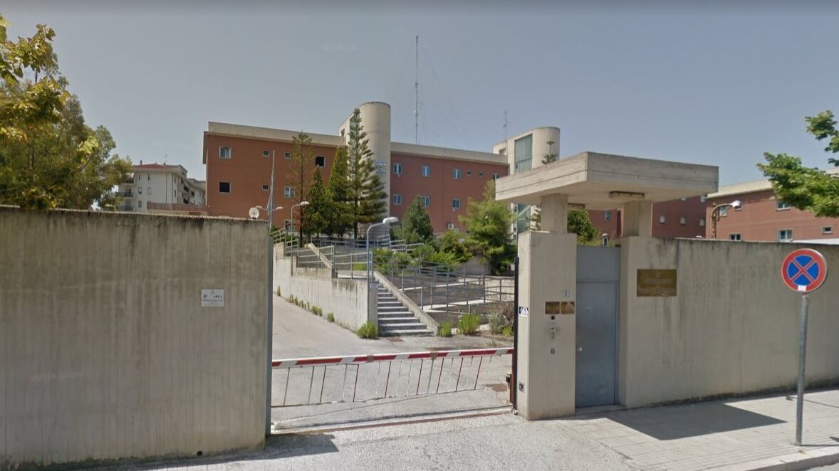 Vasto, violenza sessuale su 3 bambine di 10 anni: preso l'orco