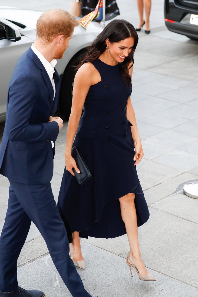 Meghan Markle e il Principe Harry superstar del Royal Tour: foto 2