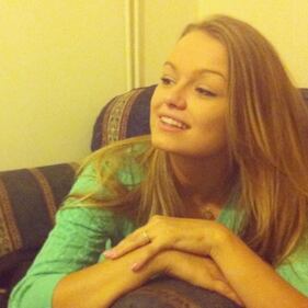 Mercedesz Henger, sexy come la mamma Eva 7