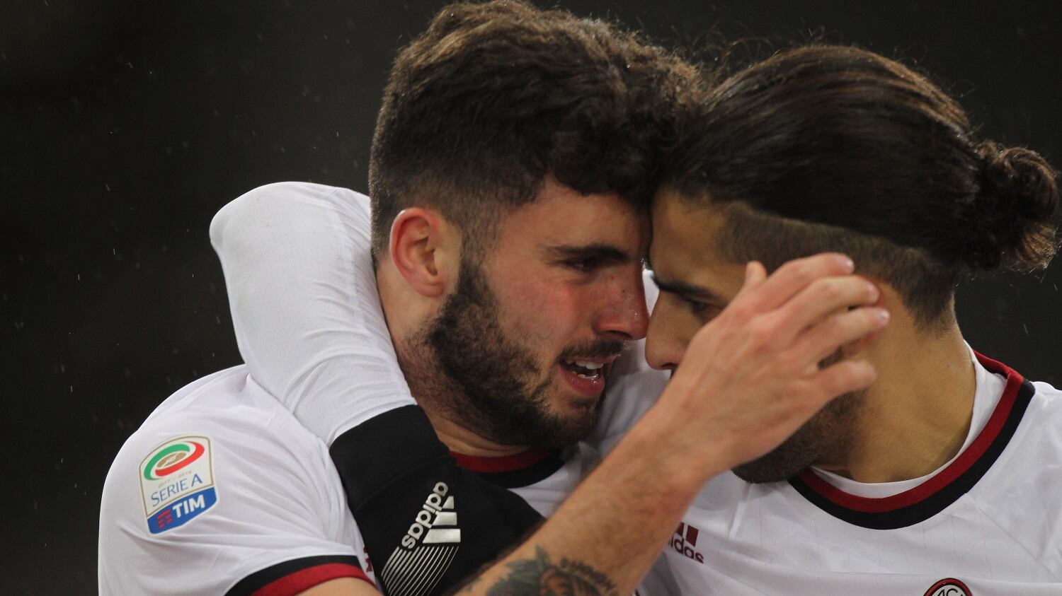 Il Milan non si ferma più: Roma al tappeto per 2-0 e Champions a meno 7