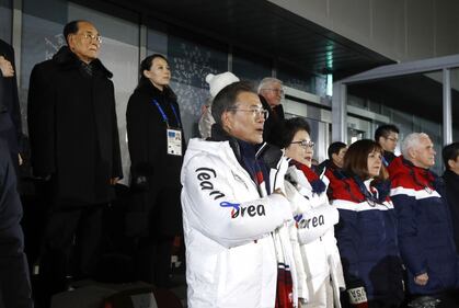 Una stretta di mano per il futuro della Corea 6