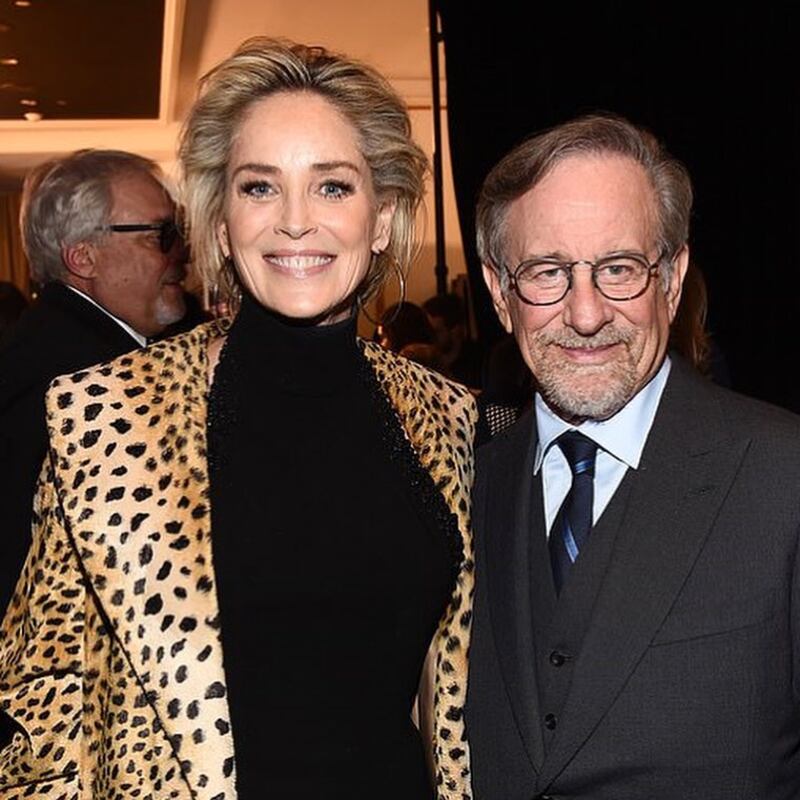 Sharon Stone in look leopardato per i fan e la stampa 3
