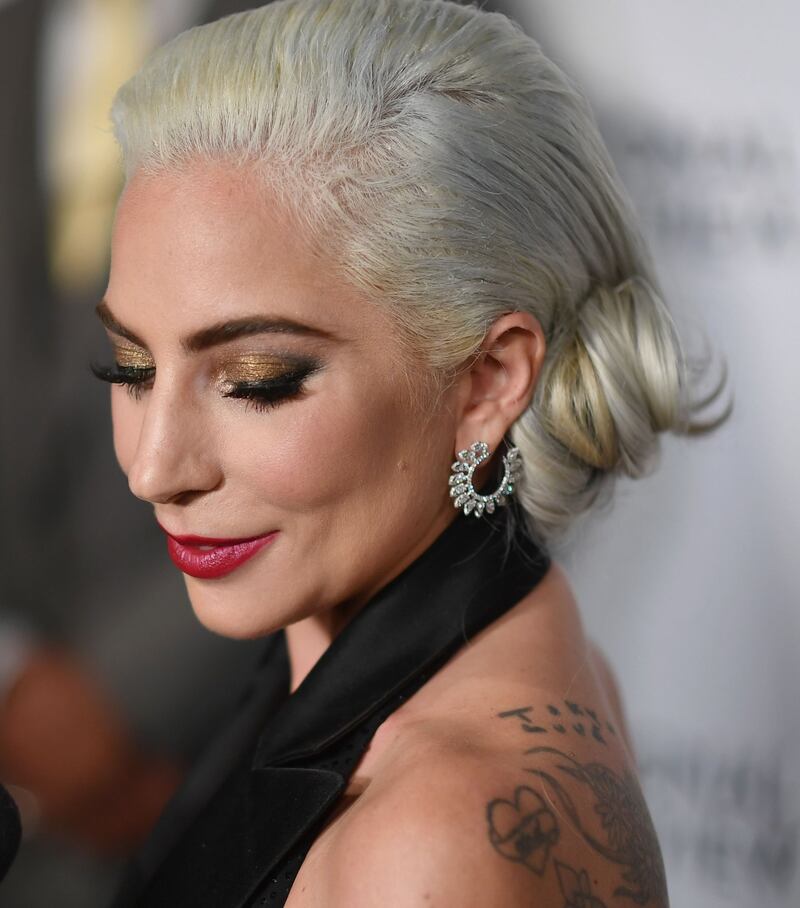 Lady Gaga sexy e chic sul red carpet: foto 2