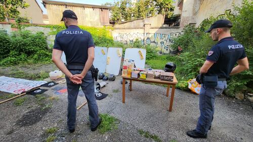 Sgomberati gli anarchici dall'ex Lavatoio comunale di Torino 5