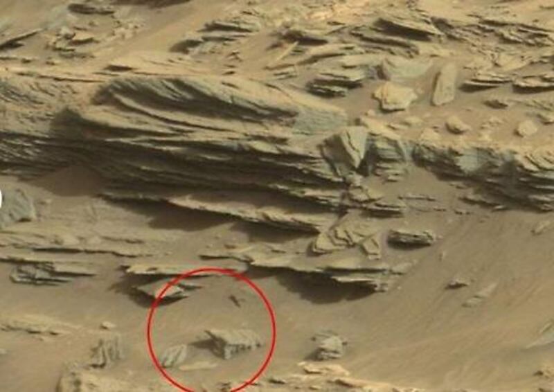 Le foto su Marte che fanno discutere gli ufologi 3