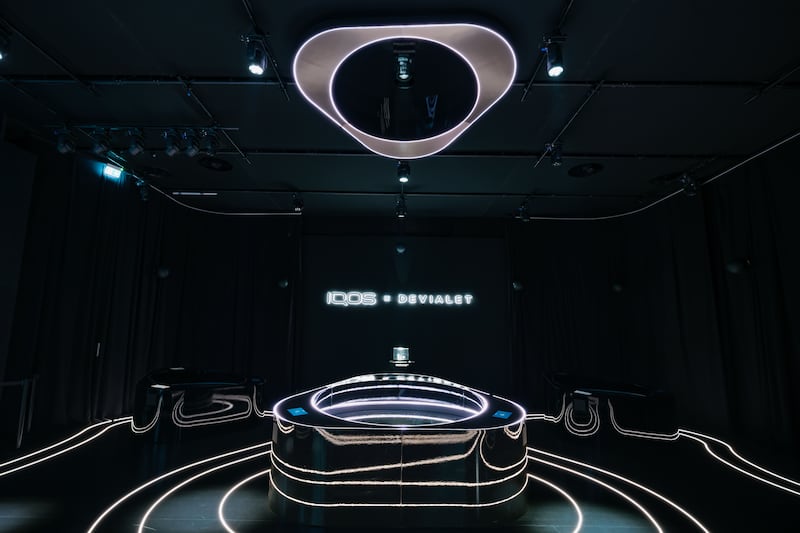 IQOS e Devialet alla Design Week: FOTO 1