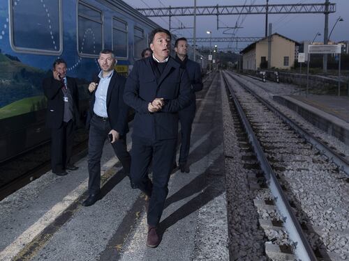 Attacco a Visco, Renzi replica: "Gentiloni sapeva ed era d'accordo"