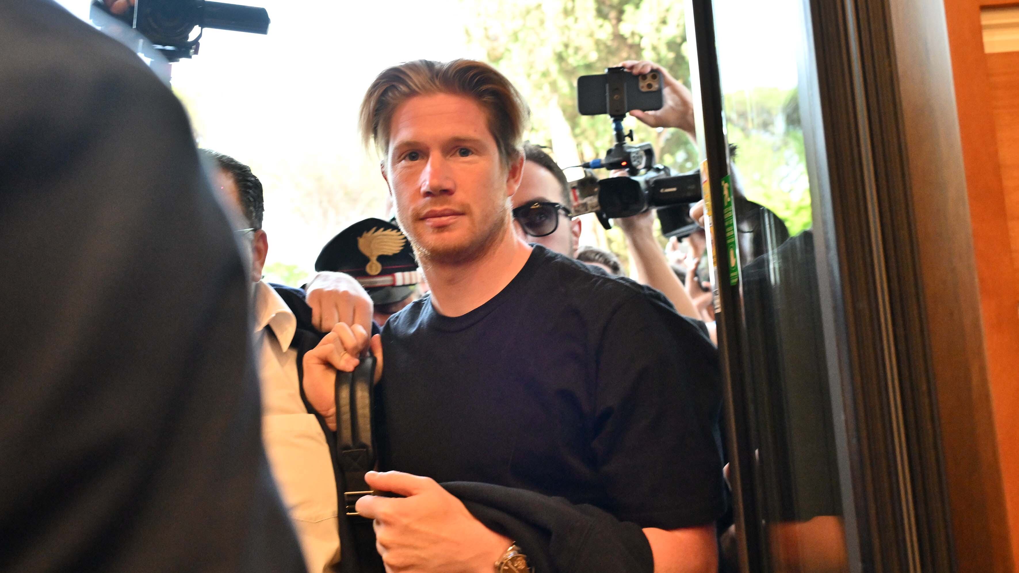 Napoli abbraccia Kevin De Bruyne