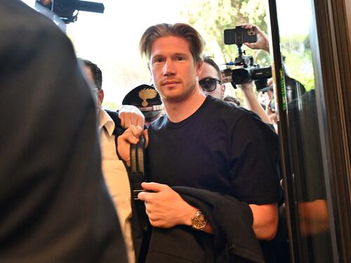 Napoli abbraccia Kevin De Bruyne
