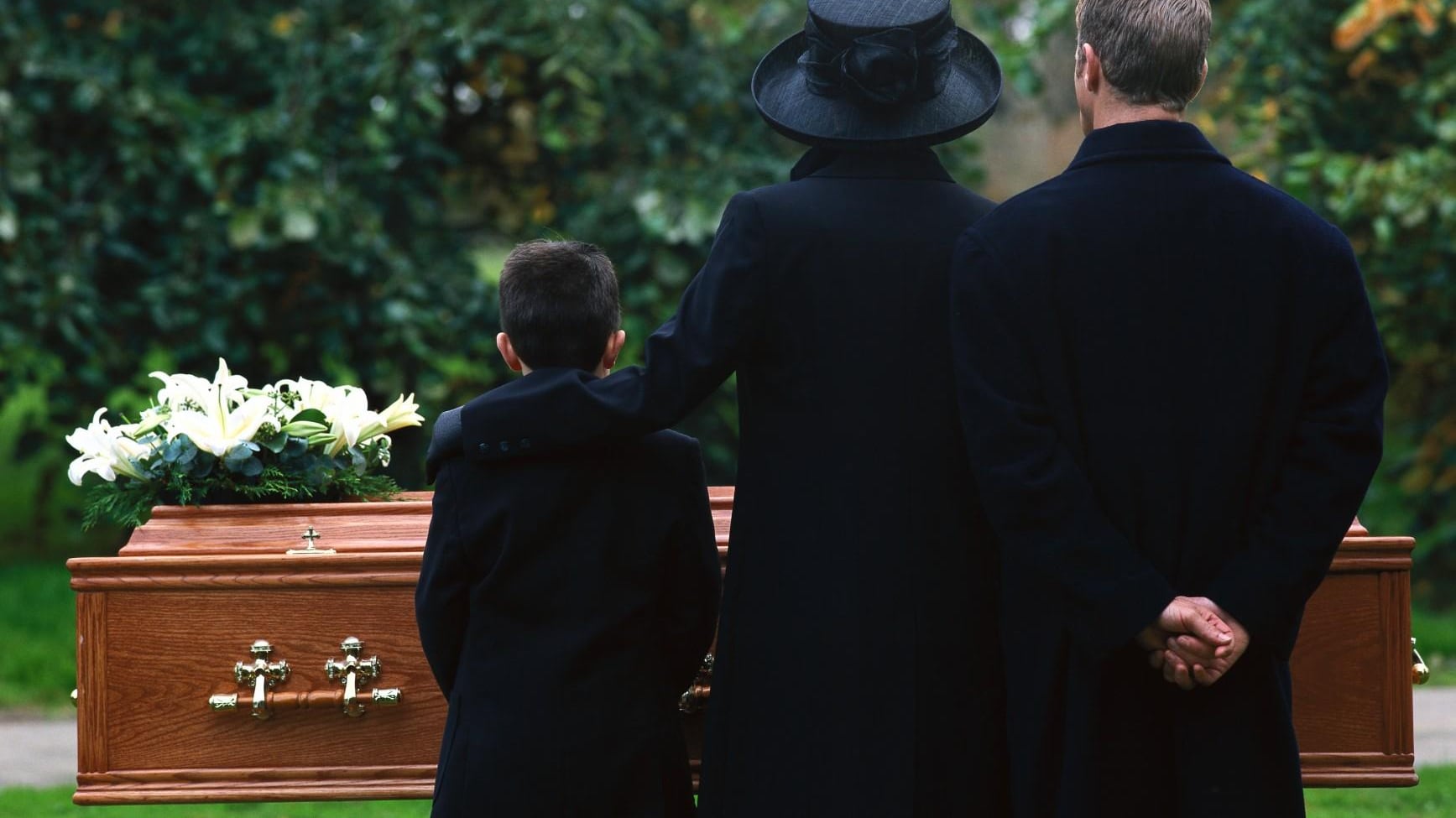 Furti in casa durante i funerali: i residenti si rivolgono alle ronde