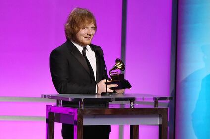Grammy 2016: è di Ed Sheeran la canzone dell'anno. Foto 1